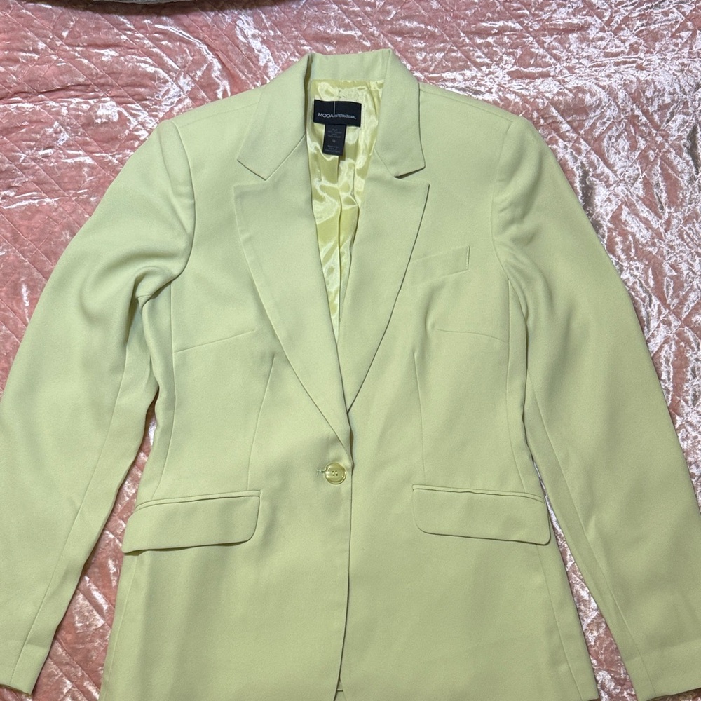 Moda international Light lime Single-Button Blazer